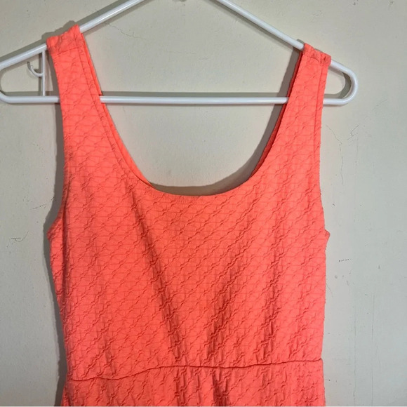 Mossimo Supply Co Salmon Pink Sleeveless Scoop Neck Fit and Flare Mini Dress SzM - Picture 3 of 7